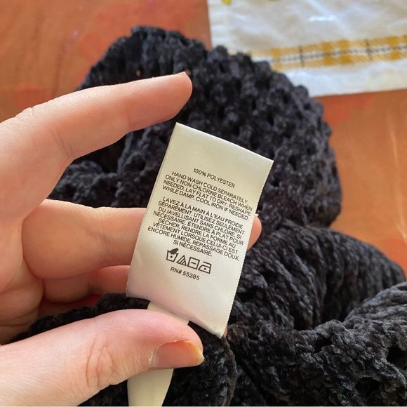 Express • Chenille Chunky Open Knit Vneck Sweater in Black - Picture 12 of 12